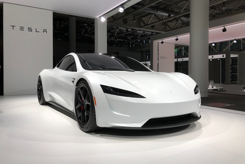 EV Charging Technology Breakthroughs Transform Infrastructure Landscape: Wireless Charging Efficiency Gains, Market Growth Projections, Ultra-Fast Breakthroughs, and Small Business Support Programs Drive Los Angeles Adoption
